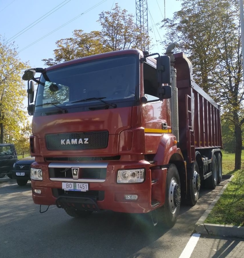 Новый самосвал 33-х тонник — KAMAZ-65801 снова в Минске!
